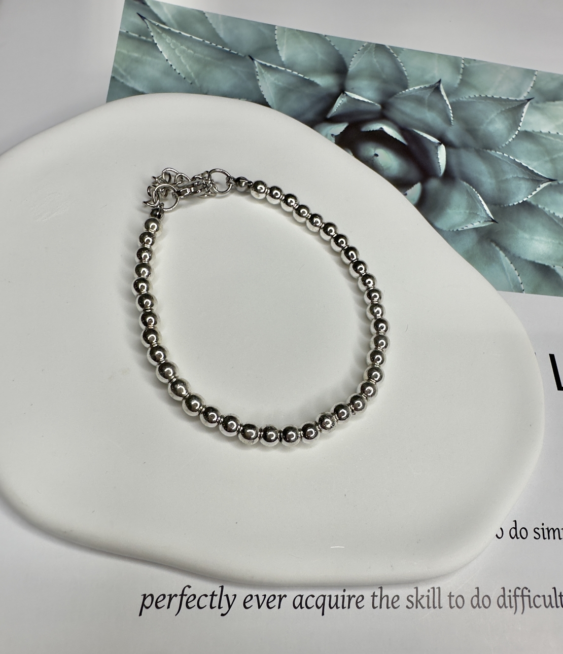 צמיד - Silver Hematite