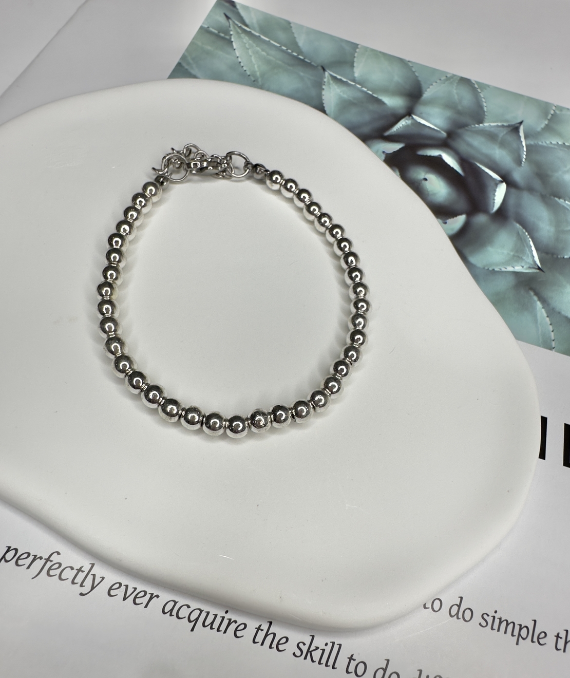 צמיד - Silver Hematite