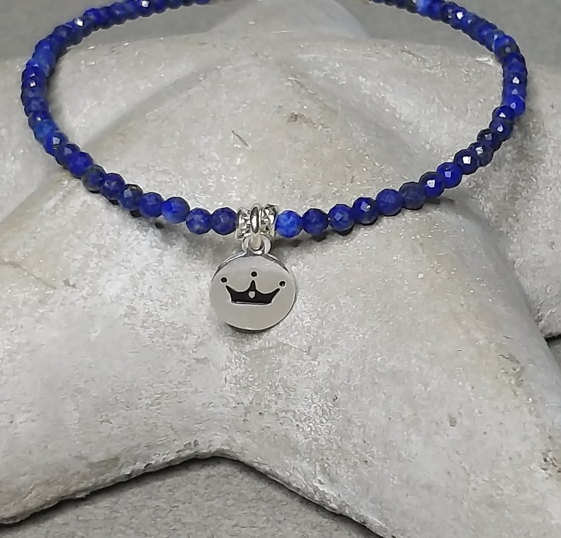 צמיד כסף אבני לפיס לזולי Lapis Lazuli‏ עם תליון כתר