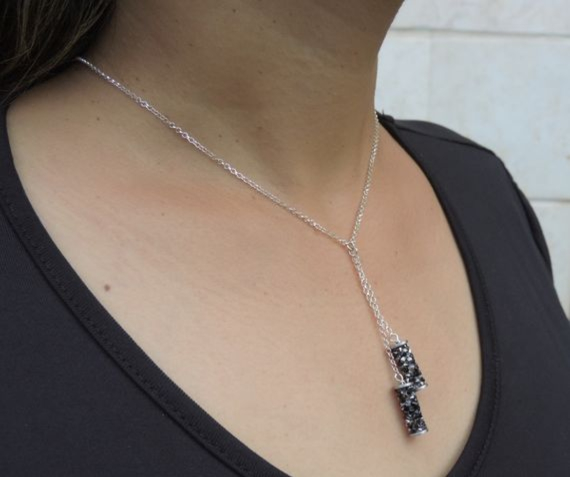 שרשרת כסף 925 קפסולה סברובסקי שחור (מונלייט)