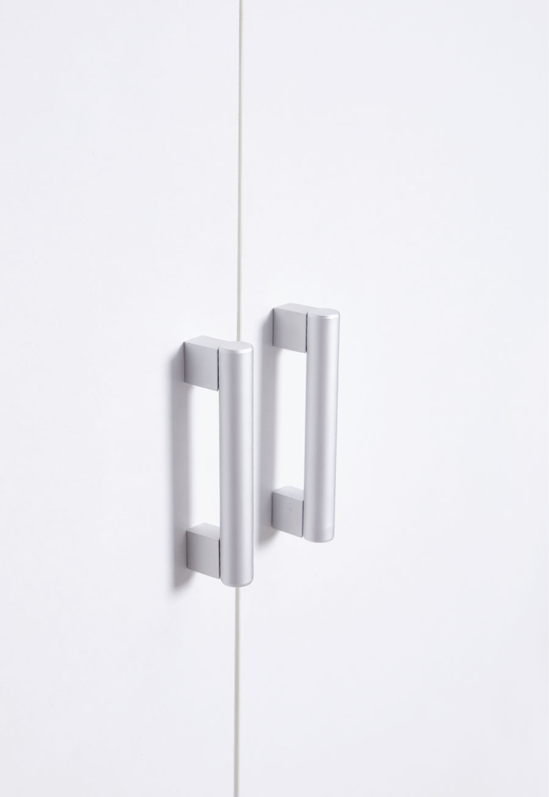 ארון בגדים 2 דלתות 80×220 דגם מתן Matan לבן | מבית WOODY