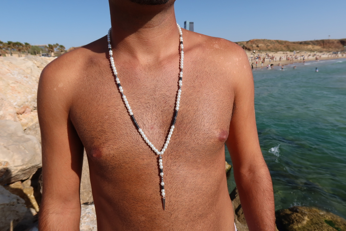 שרשרת White-Coral-Glow