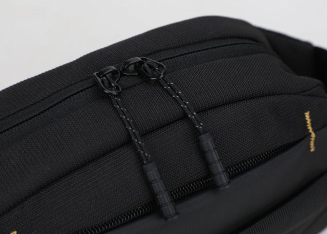 פאוץ’ קלסי פונקציונלי מבית Aoking דגם Traffic Lights