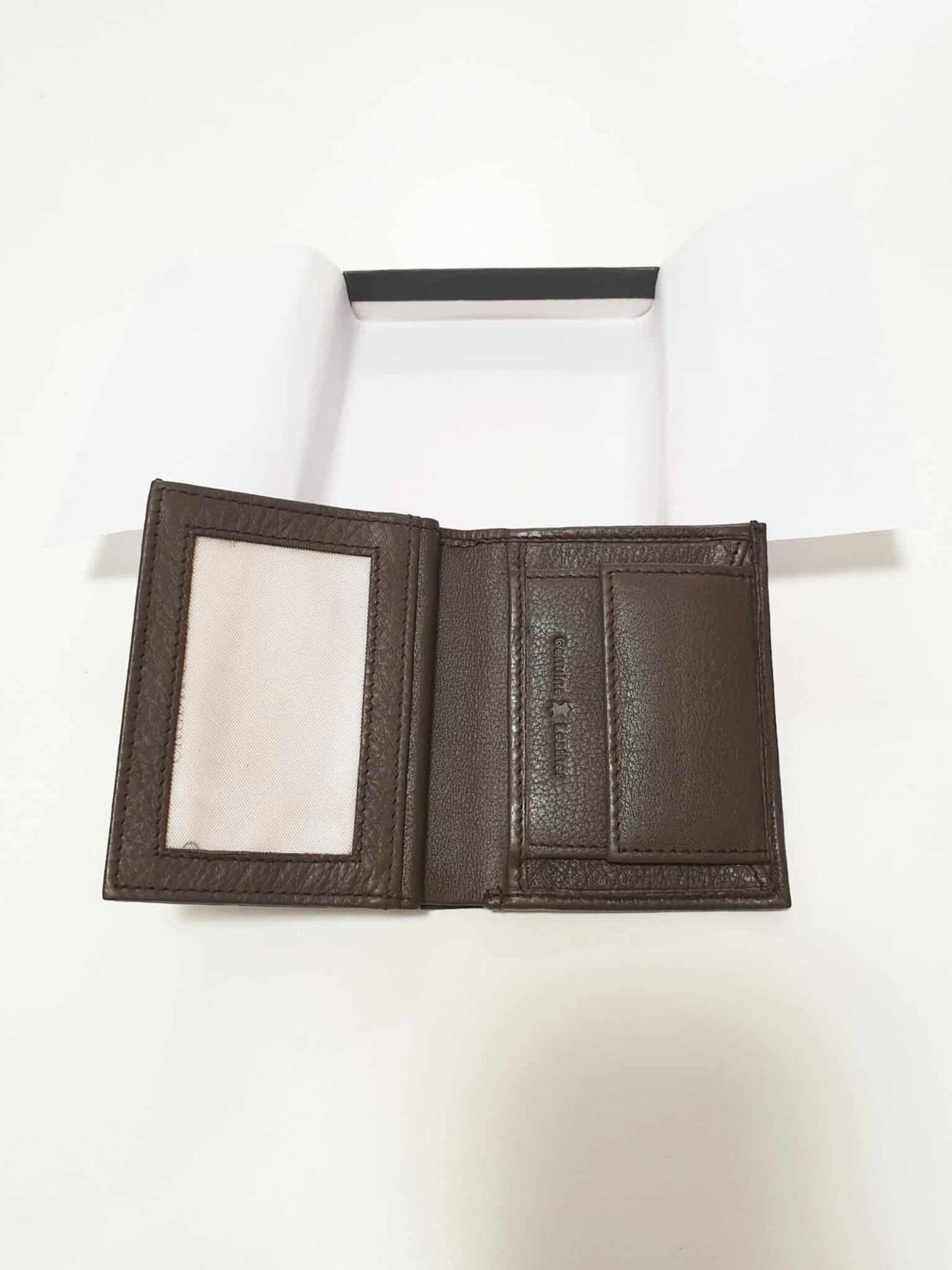 ארנק עור קטן לגבר בצבע חום