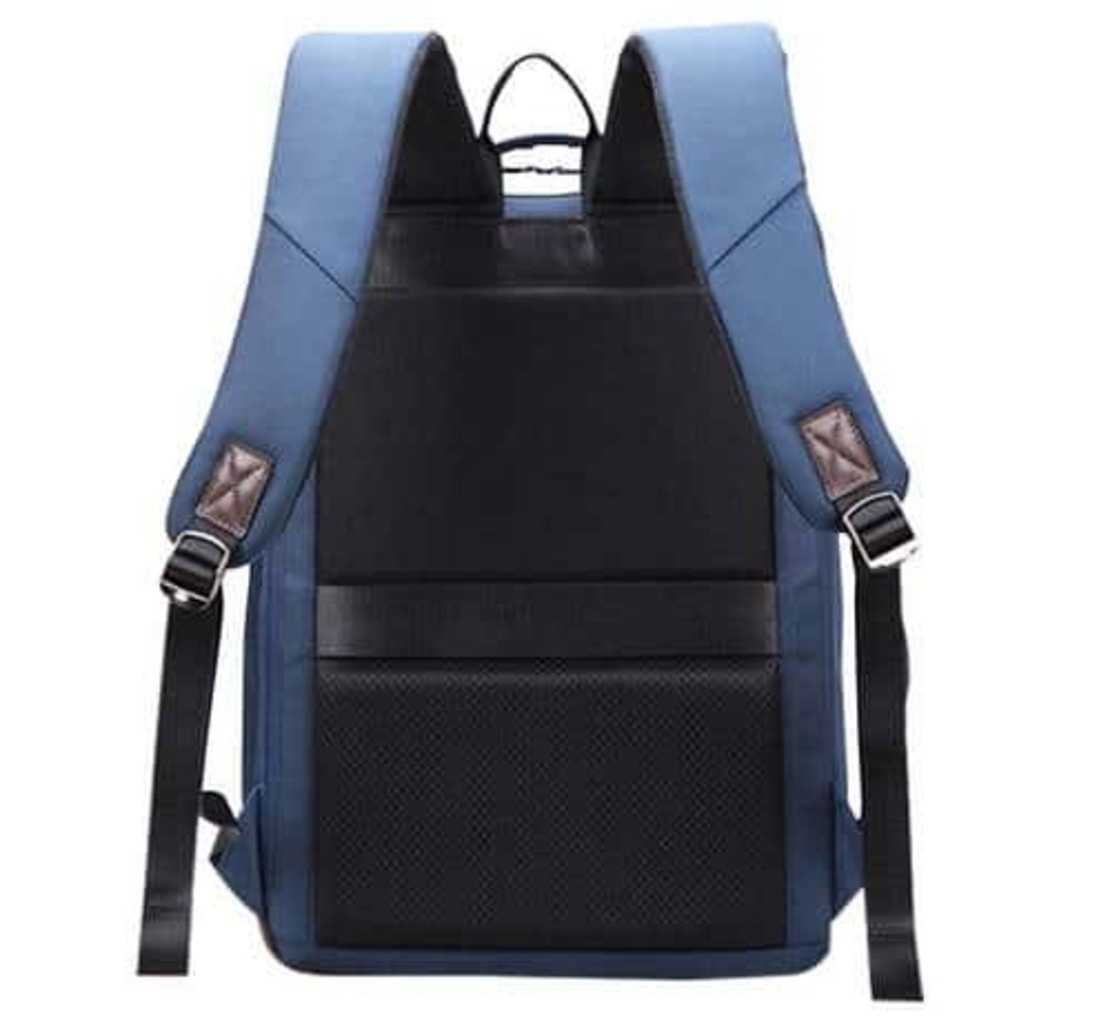 תיק גב יוקרתי למשרד עם תאים חכמים למחשב נייד