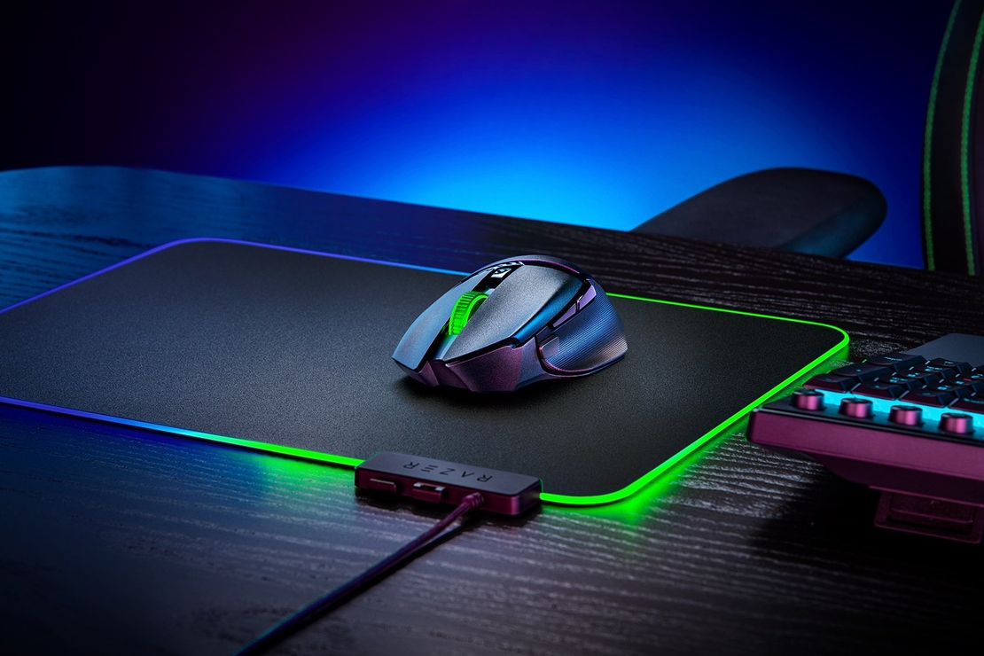 עכבר חוטי RAZER BASILISK V3  RGB