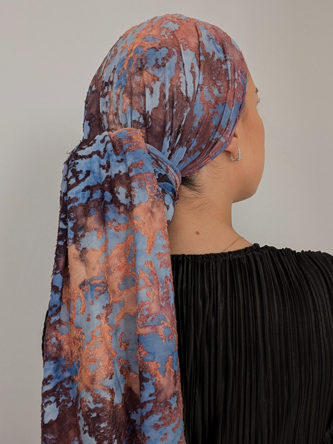 מטפחת לונג לייקרה אומנותית