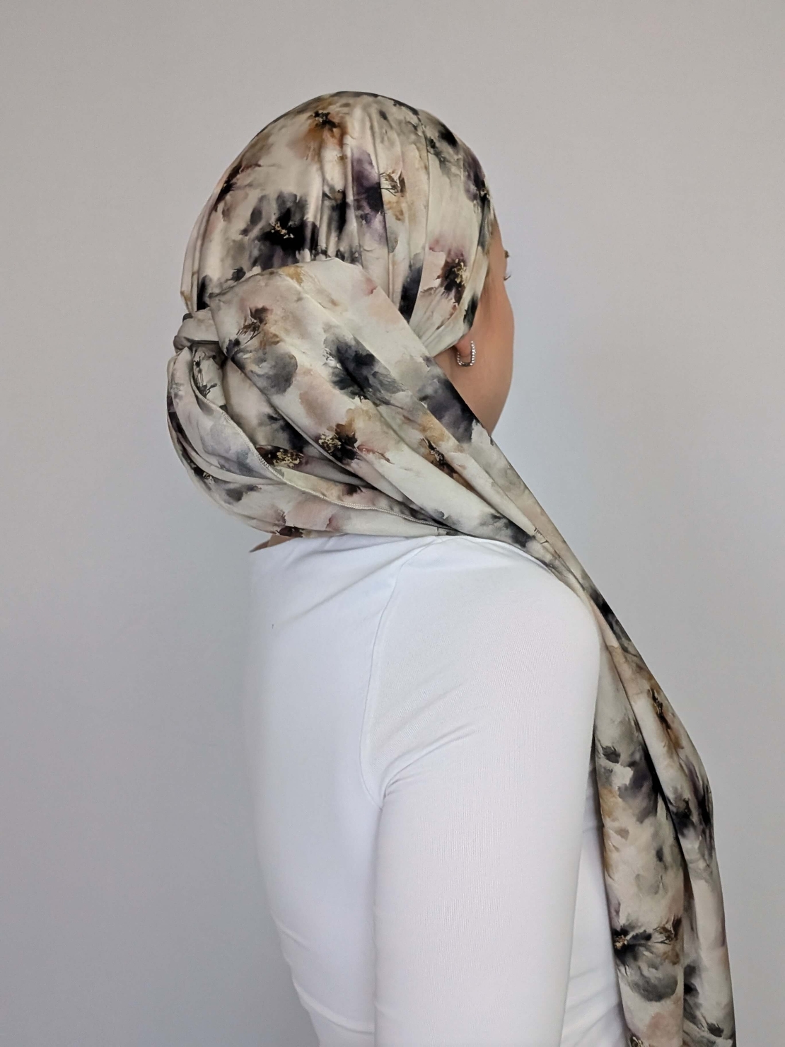 מטפחת לונג פרח - סאטן