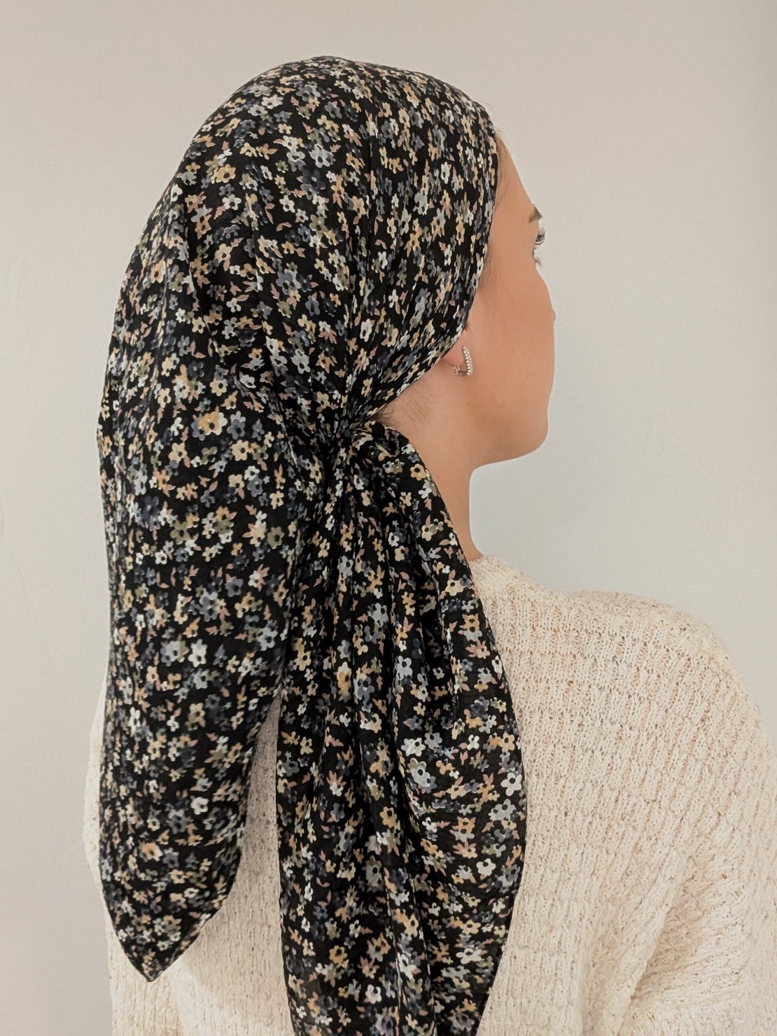 מטפחת מרובעת - סתיו פרחוני