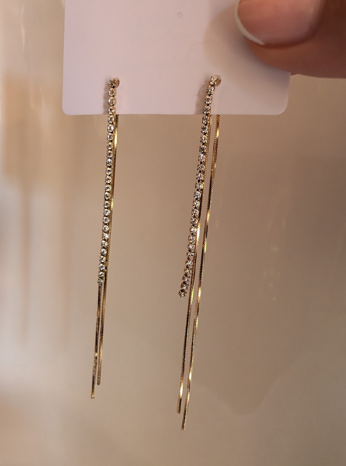 עגיל חוטים משובץ stainless steel - זהב