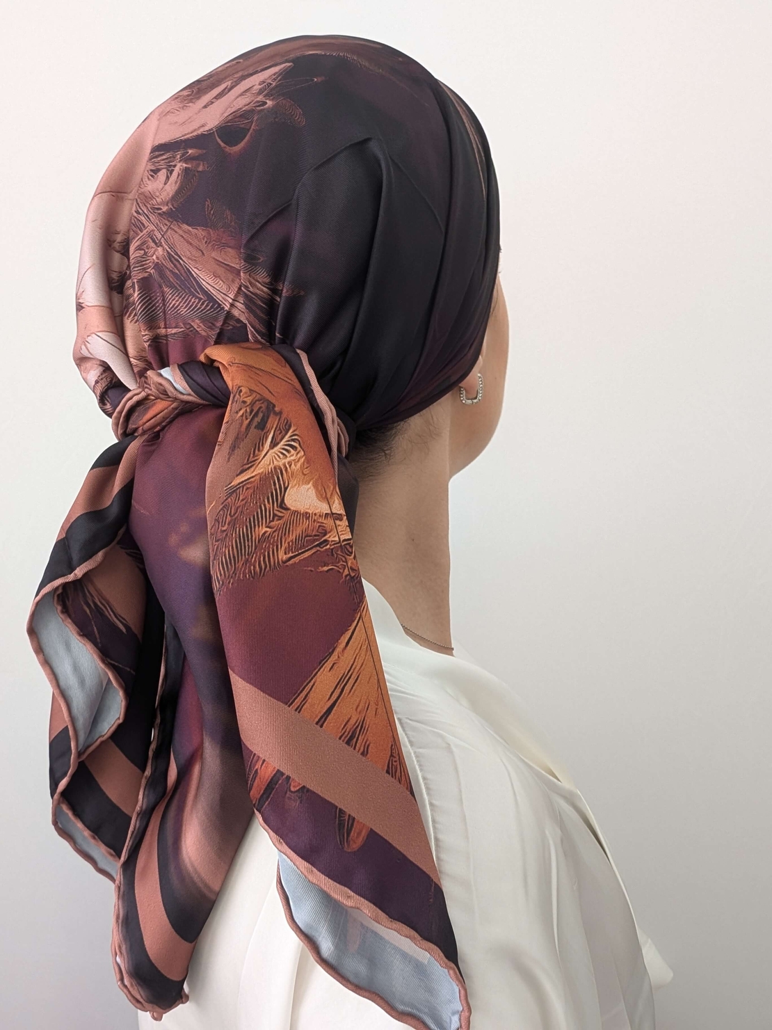 מטפחת מרובעת סאטן ונציה