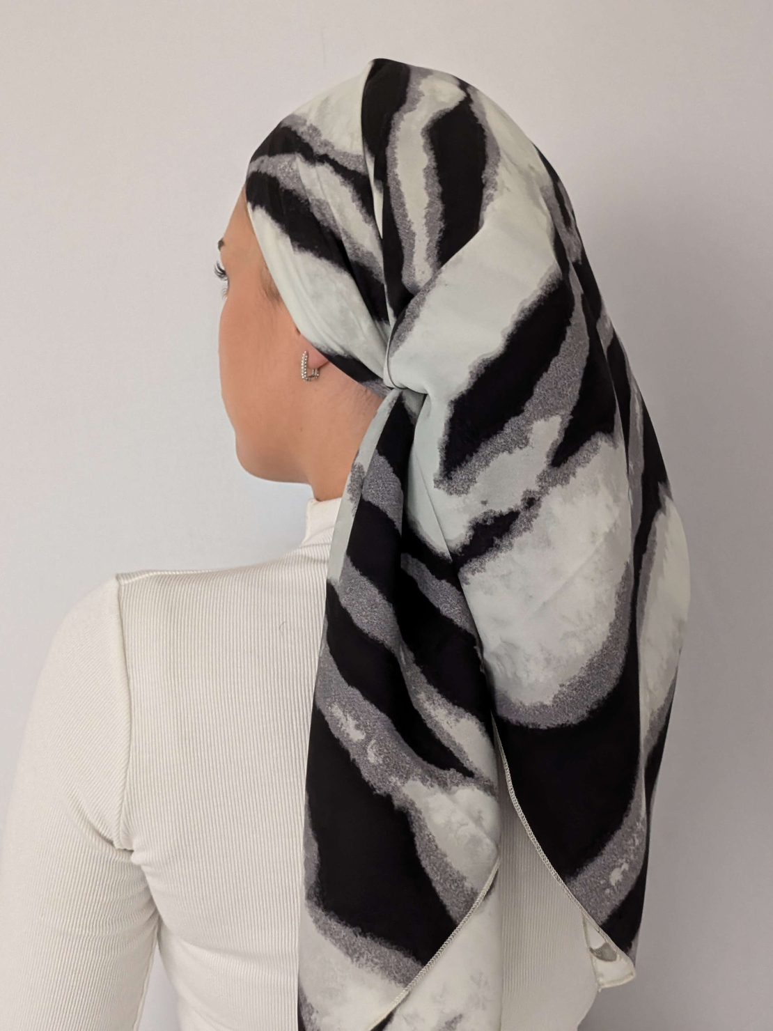 מטפחת מרובעת - לונה