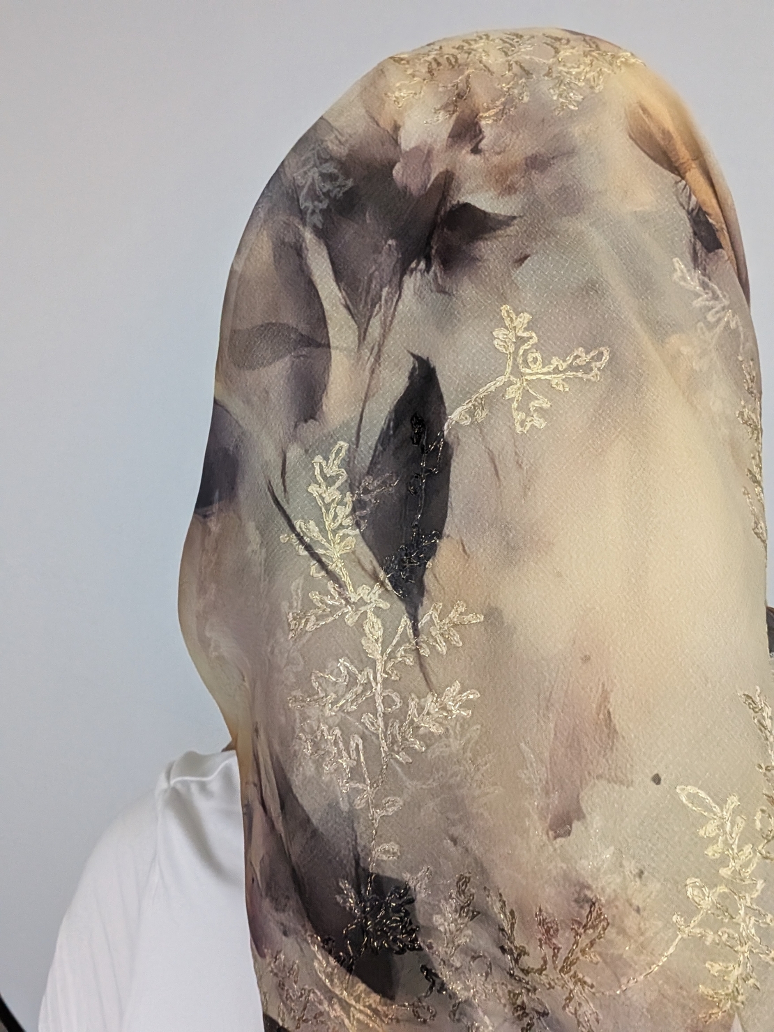 מטפחת מרובעת הלל - שיפון רקום