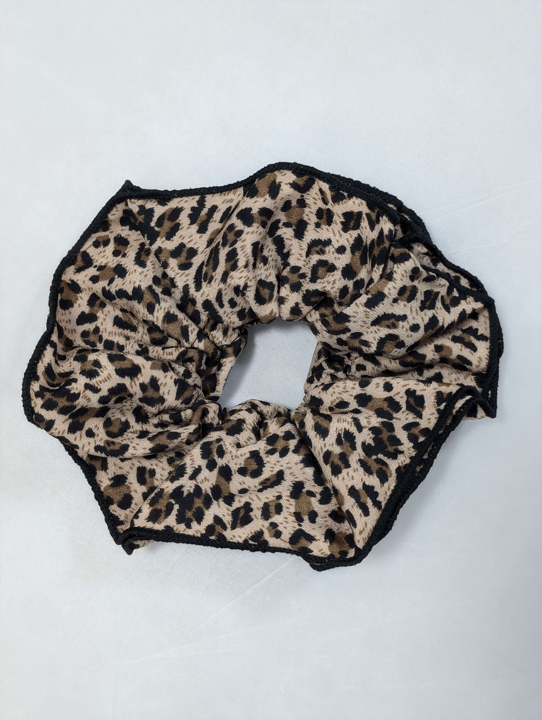 גומיית סקראנצ'י - מנומרת