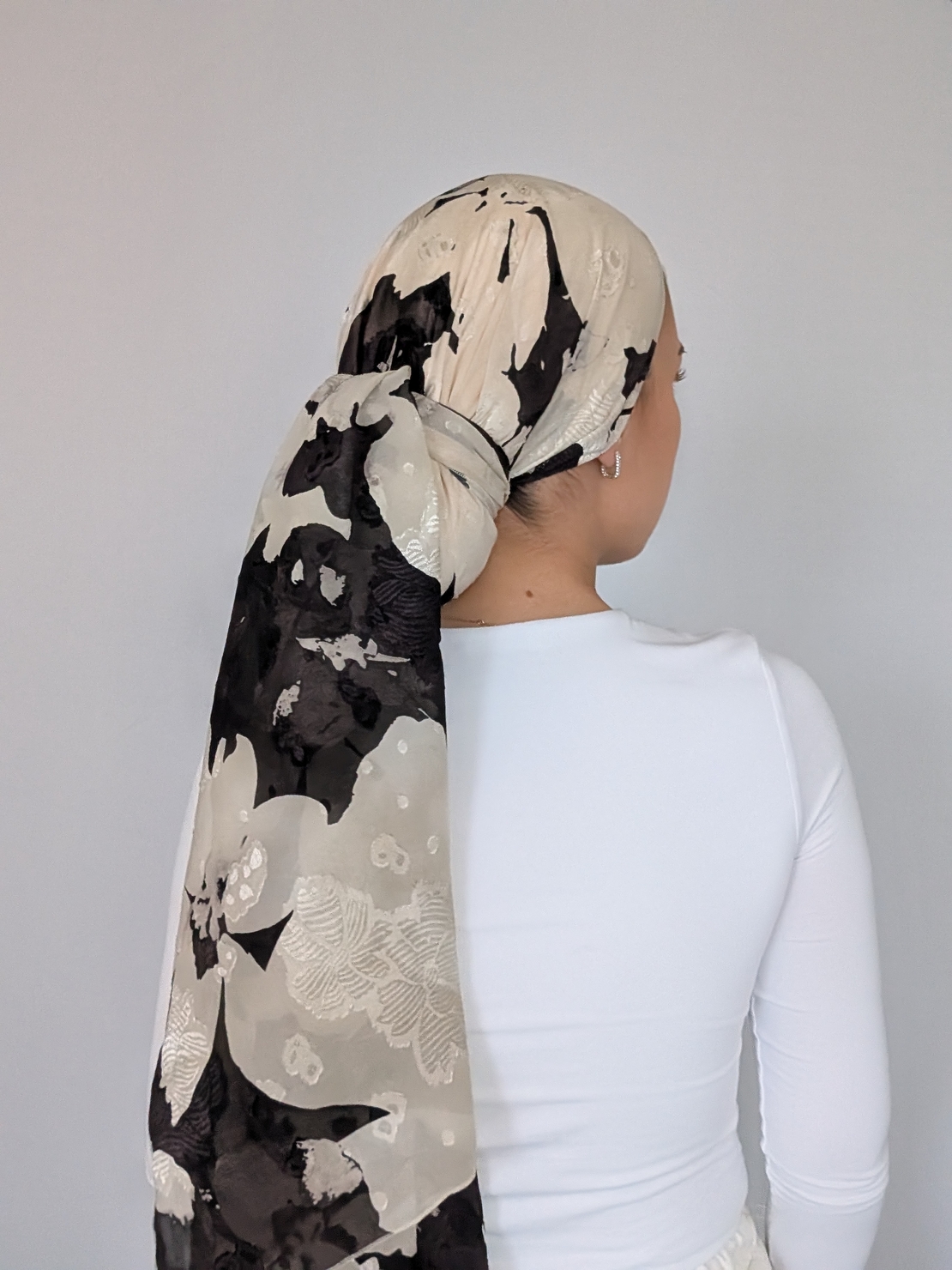 מטפחת לונג חירות - שיפון רקום