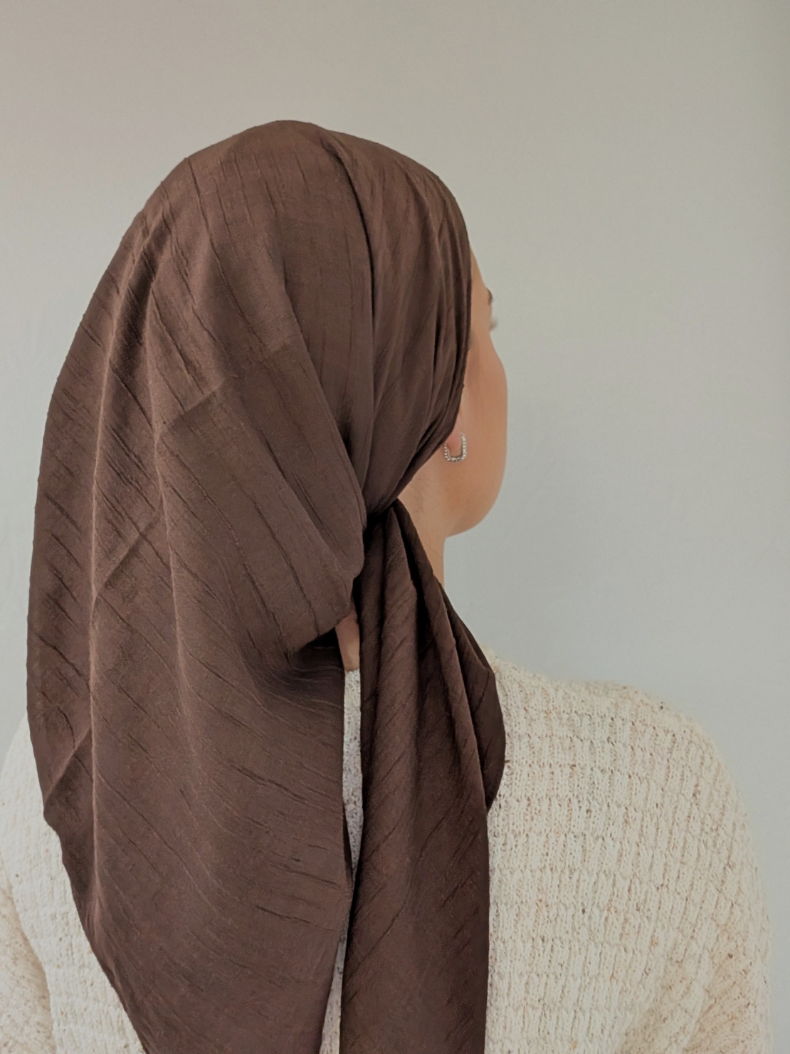 מטפחת מרובעת עלמה - חום