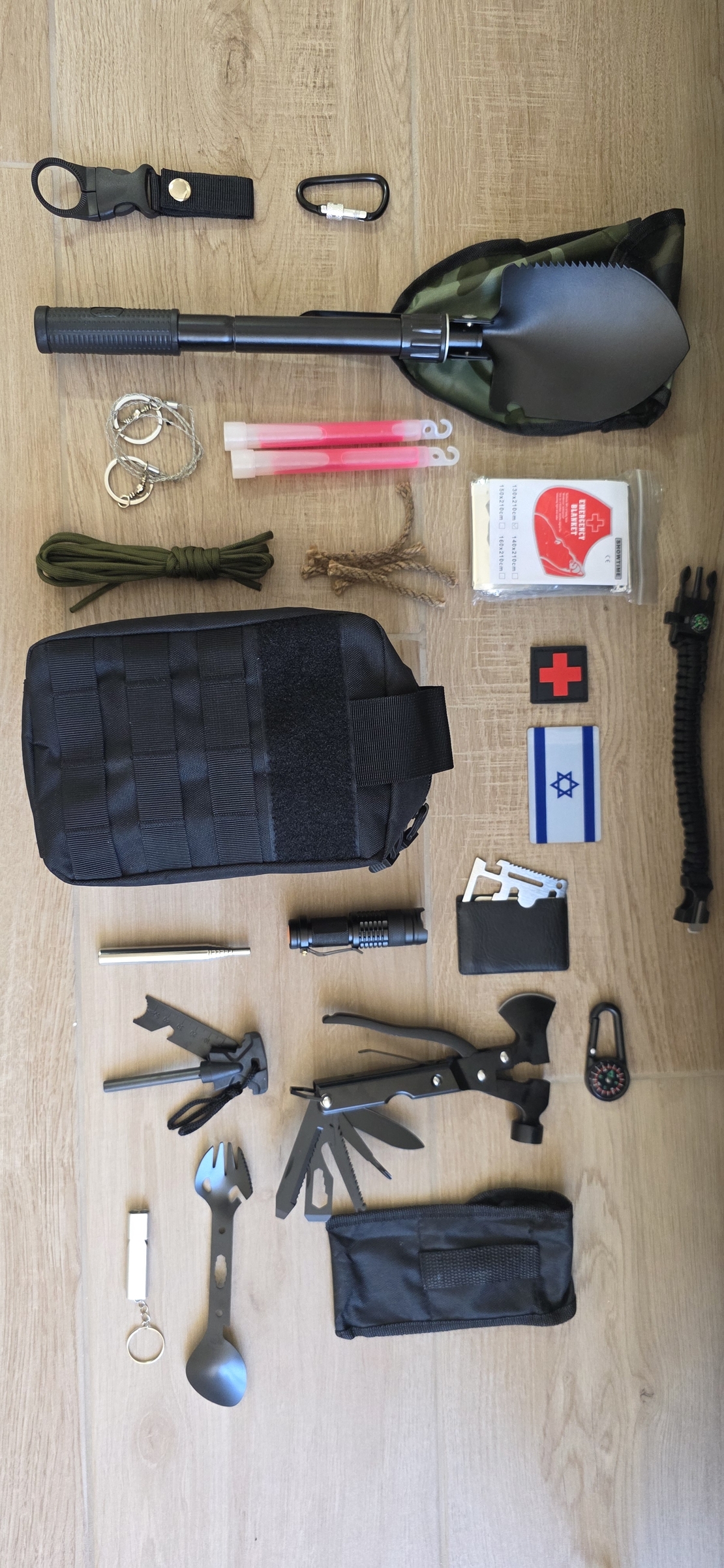 תיק ערכת הישרדות לקמפינג וטיולים עם ציוד חיוני לקמפינג - תיק קומפקטי עם ערכת הישרדות לשטח