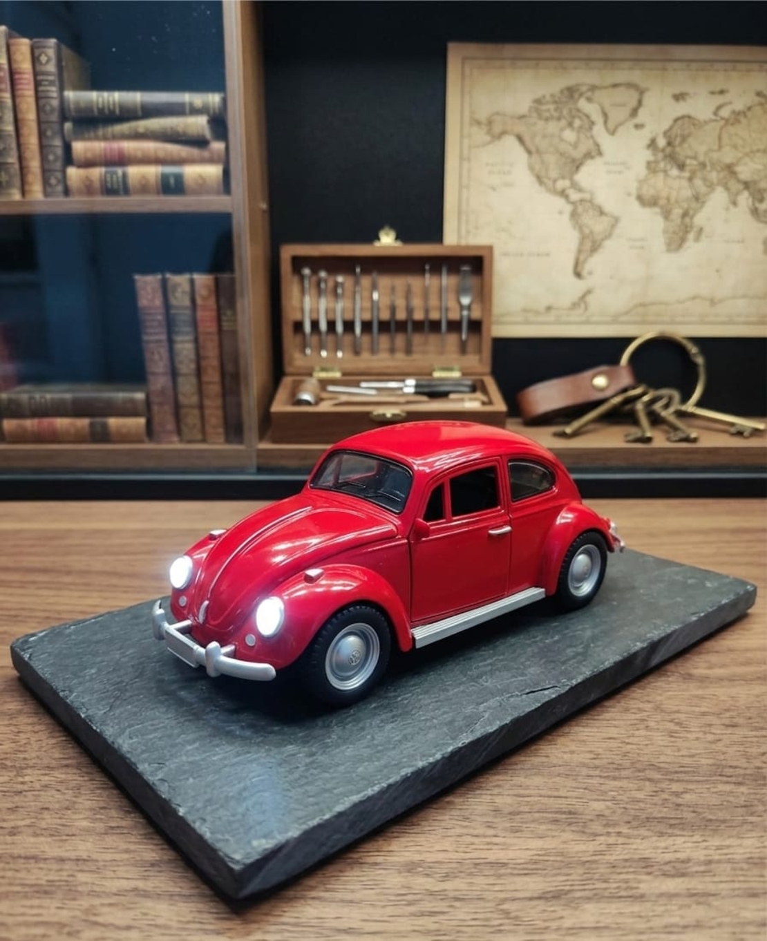דגם רכב מתכתי לאספנים קלאסי | חיפושית קלאסית מיניאטורית | בהדמיה לרכב אמיתי