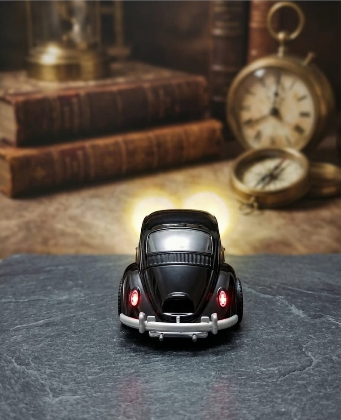 דגם רכב מתכתי לאספנים קלאסי | חיפושית קלאסית מיניאטורית | בהדמיה לרכב אמיתי