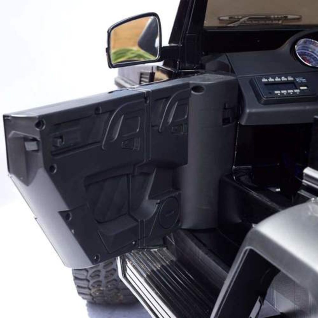 גיפ ממונע מרצדס AMG 63 6X6 עם שלט רחוק 12V