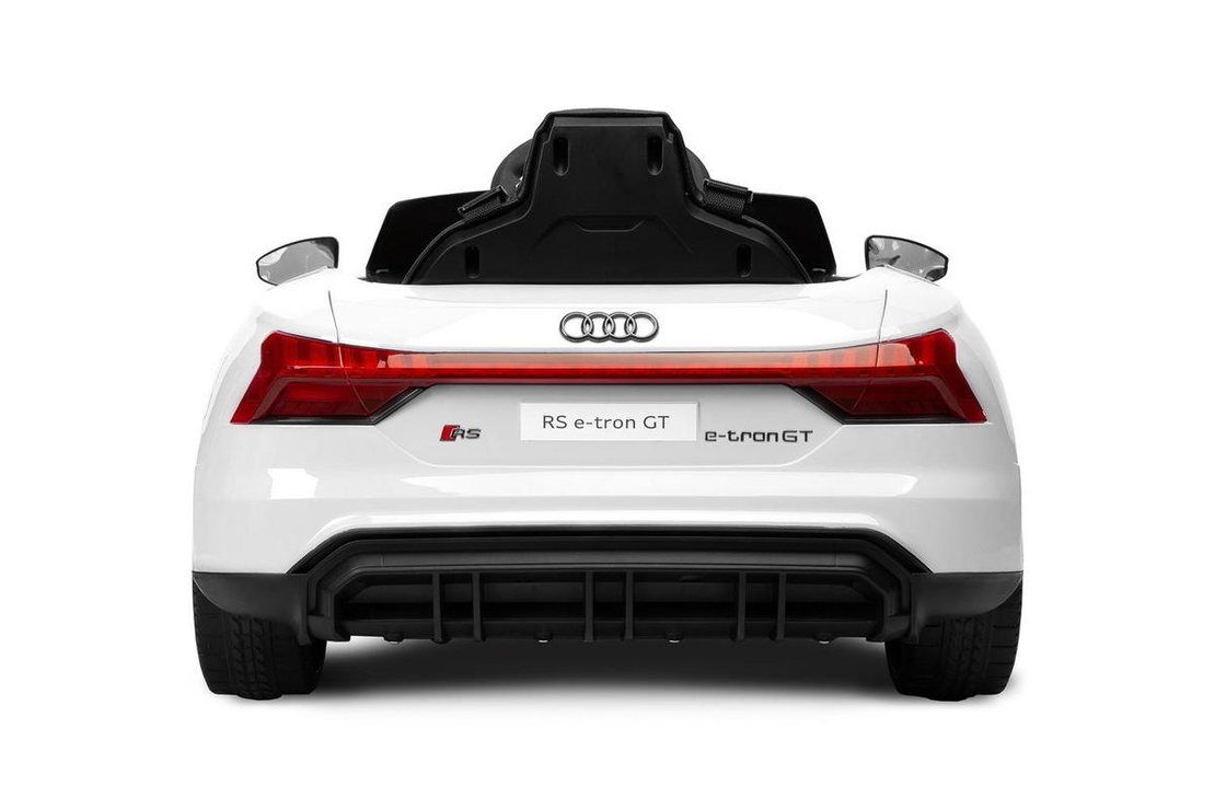 מכונית ממונעת אאודי ספורט Audi 24V