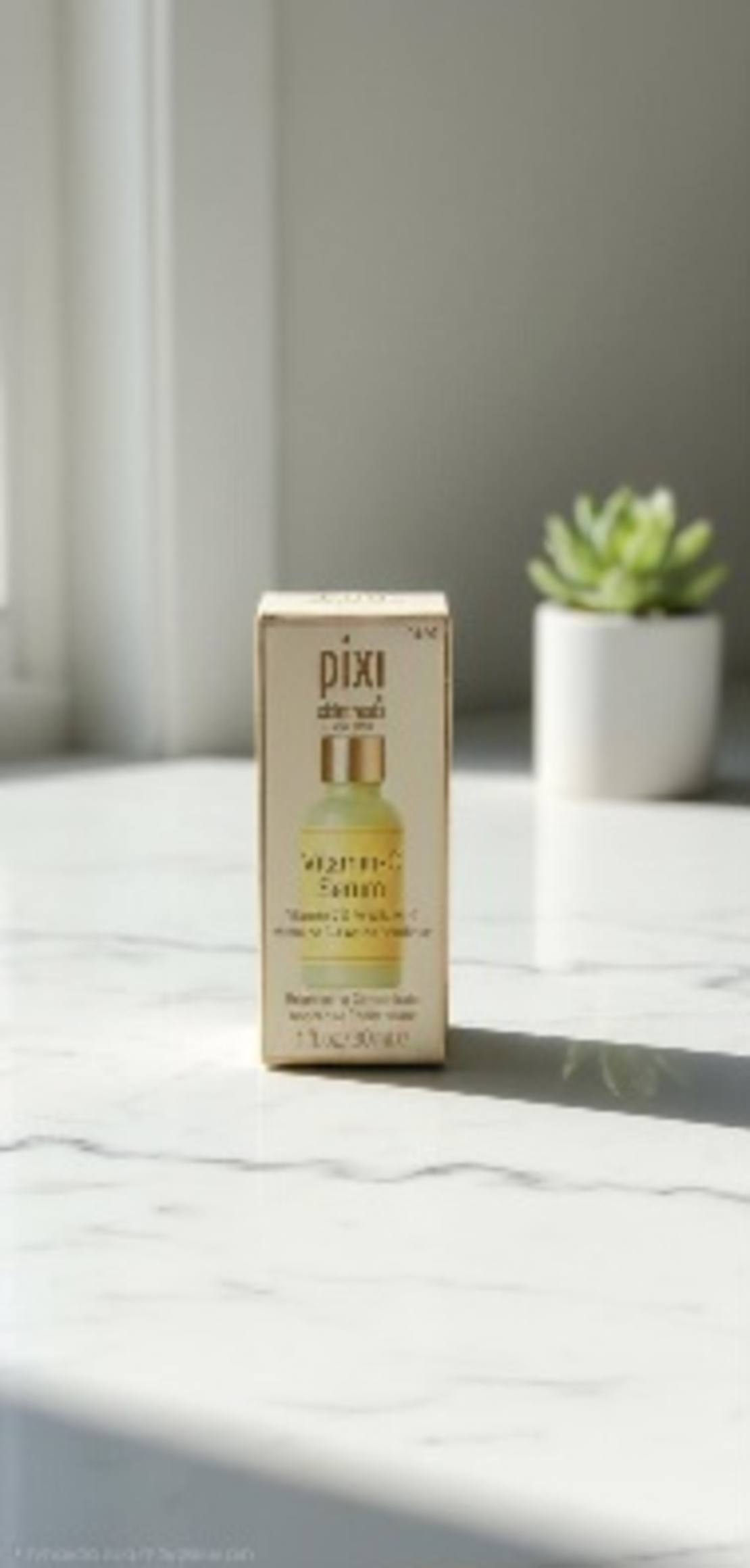 Pixi Vitamin-C Serum – סרום ויטמין C להארה ושיפור גוון העור (Brightening Skin Perfector) – 30 מ
