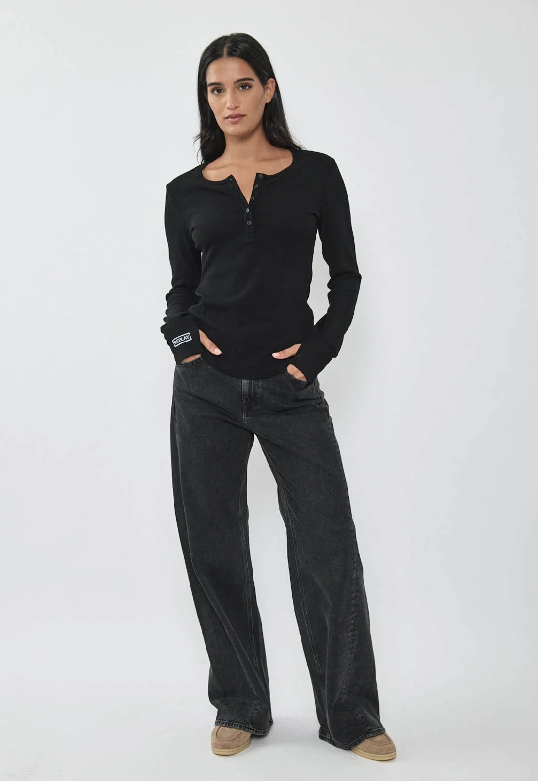 REPLAY - חולצת ריב ארוכה בצבע שחור