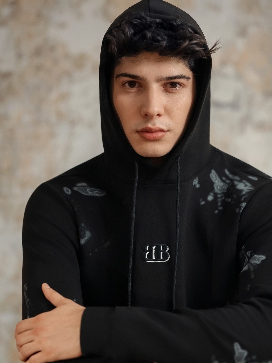 BERARDI -  קפוצ'ון אמברה שחור