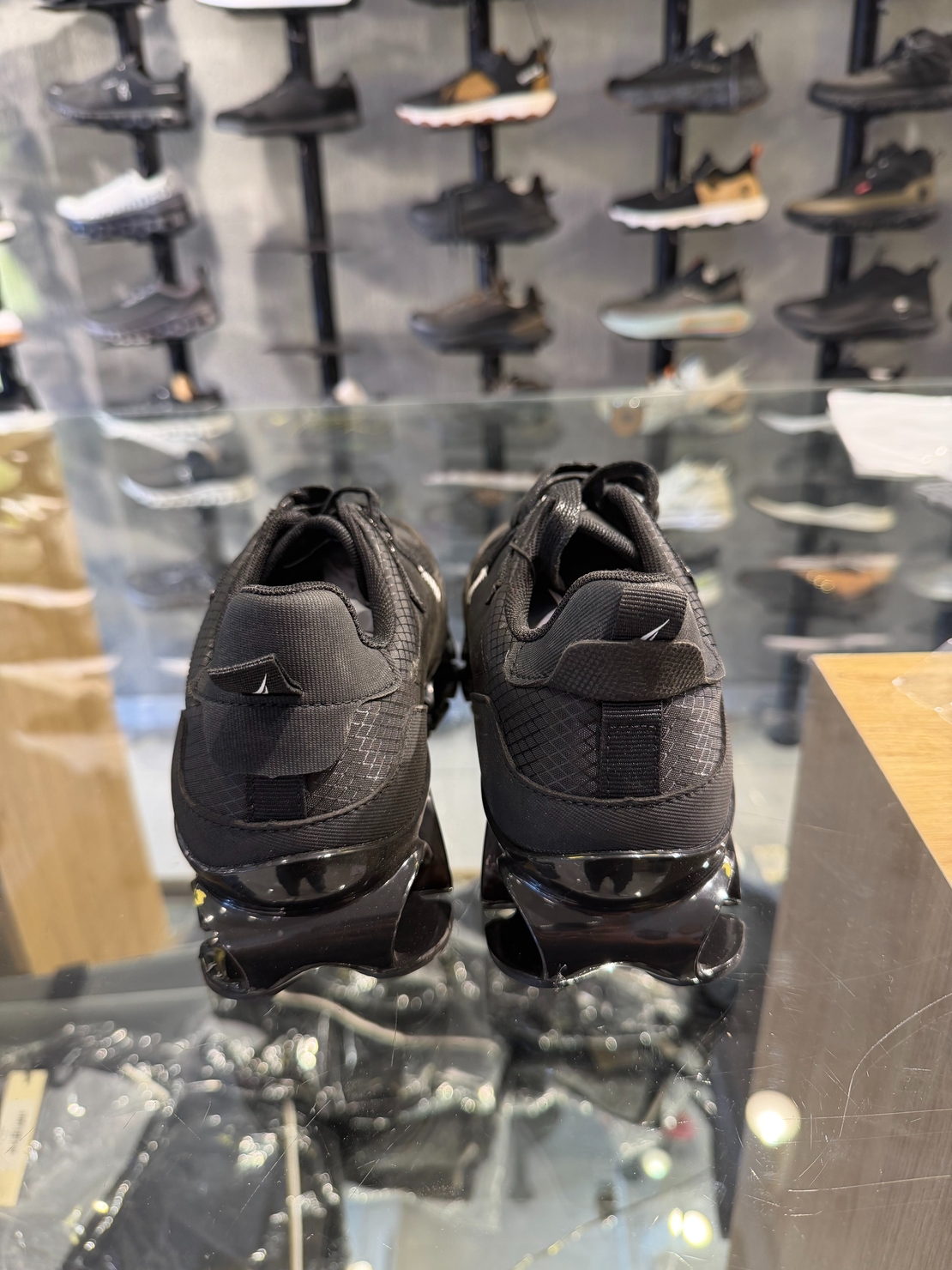 Nautica - Nautica black