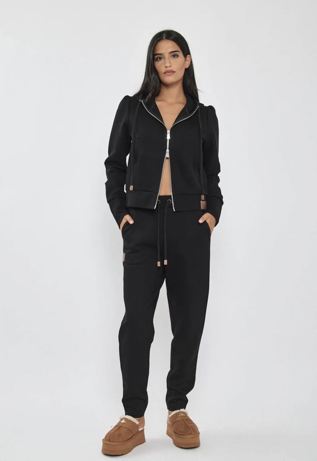 REPLAY - חליפה טרנינג  בצבע שחור