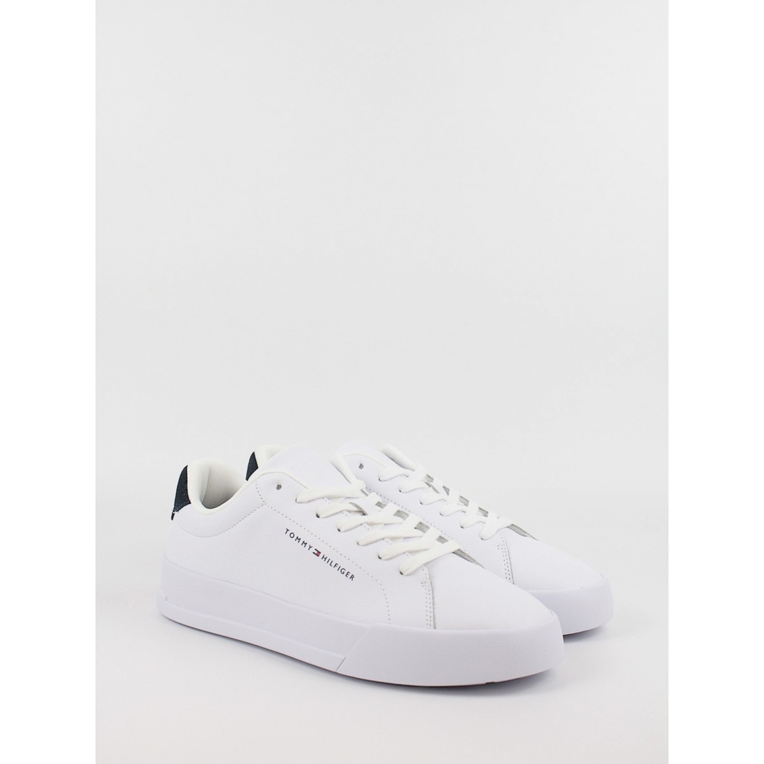 Tommy Hilfiger -  Men Sneaker Tommy Hilfiger Th Court Leather Grain Ess