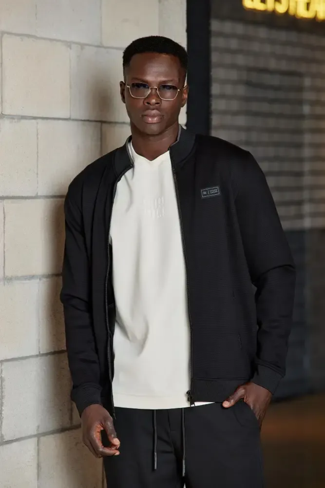 PIERRE CARDIN - ג'קט עם רוכסן לגבר בצבע שחור