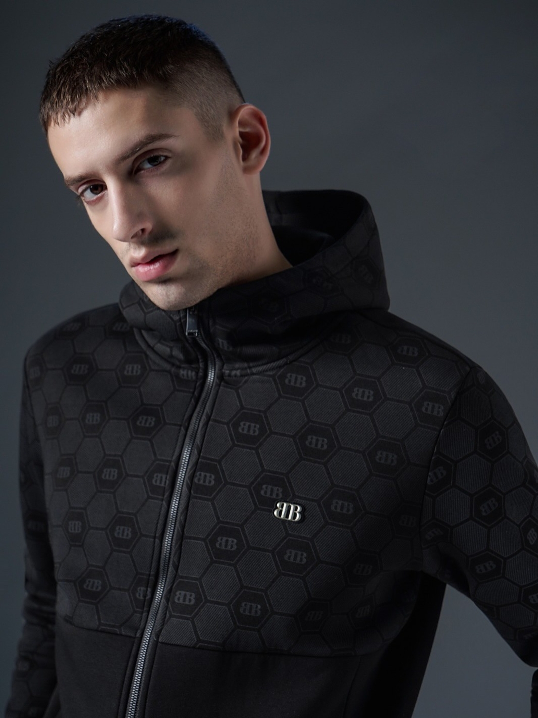 BERARDI -  קפוצ'ון שחור