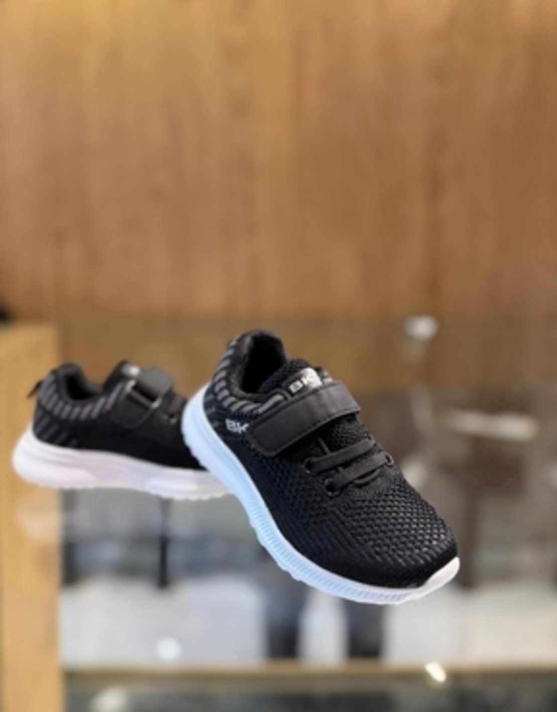 Emporio Valentini Black/White