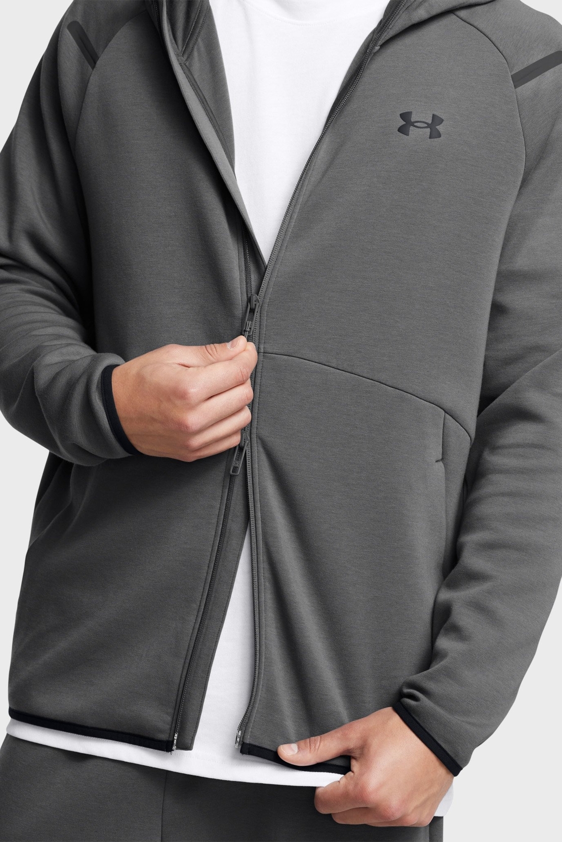 UNDER ARMOUR - חלפית טרנינג Unstoppable Flc