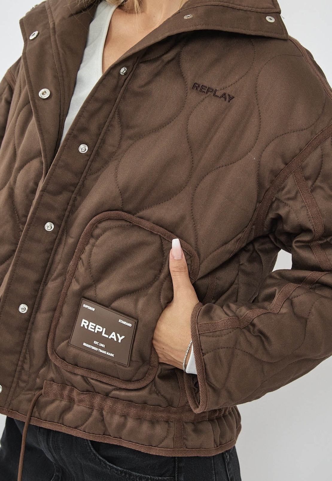 REPLAY - מעיל לנשים בצבע חום