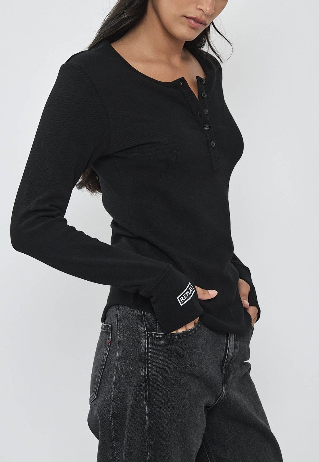 REPLAY - חולצת ריב ארוכה בצבע שחור