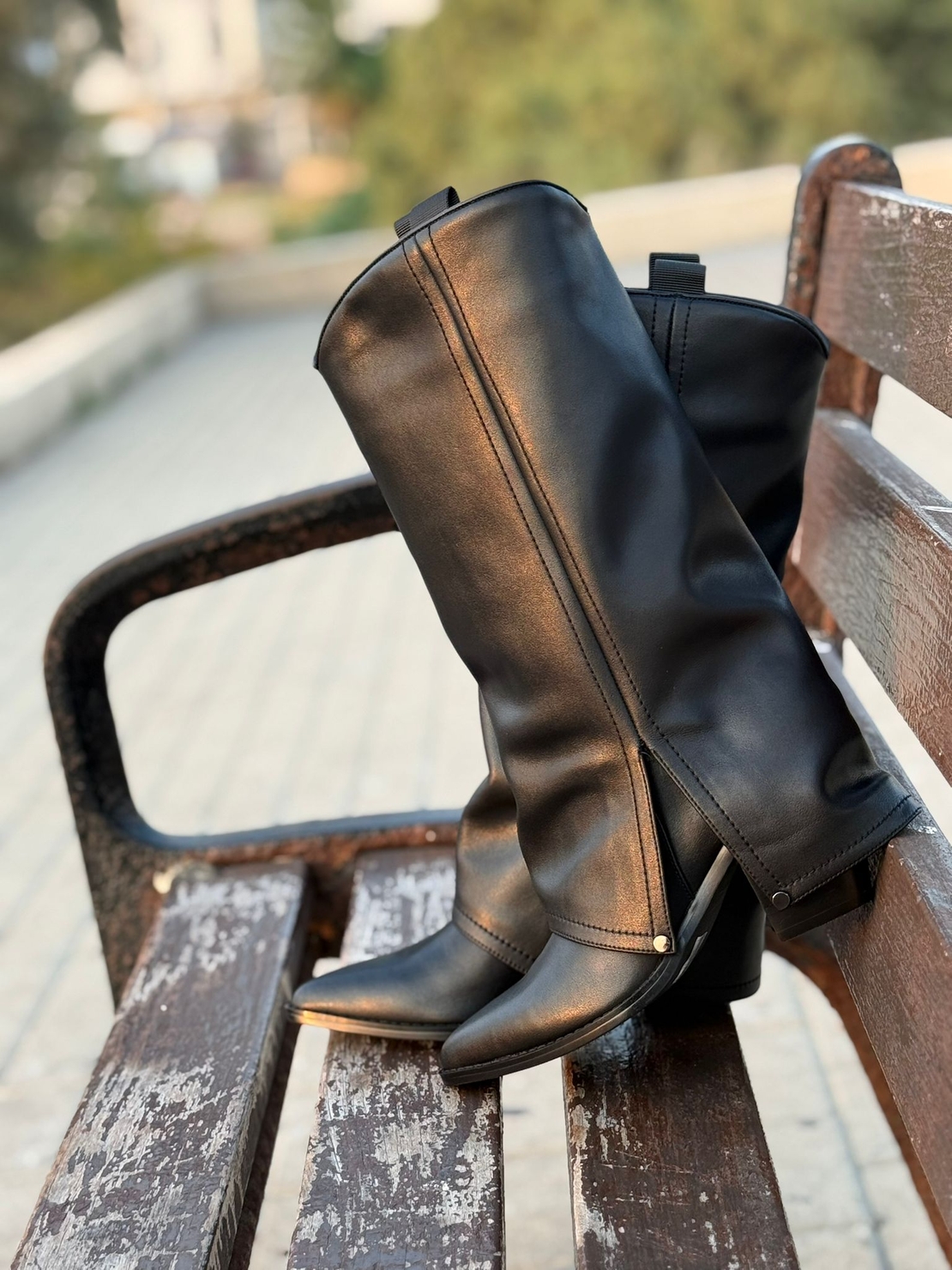 NINE WEST - מגפי בוקרים אלגנטיים בצבע שחור