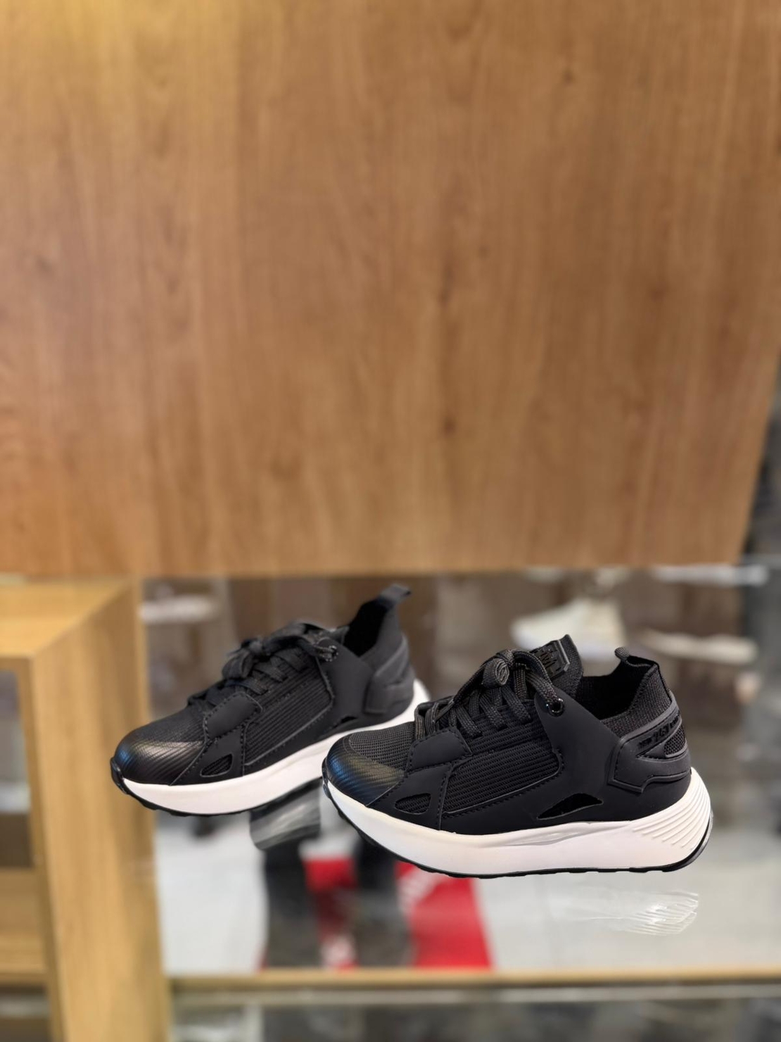 Emporio Valentini Black