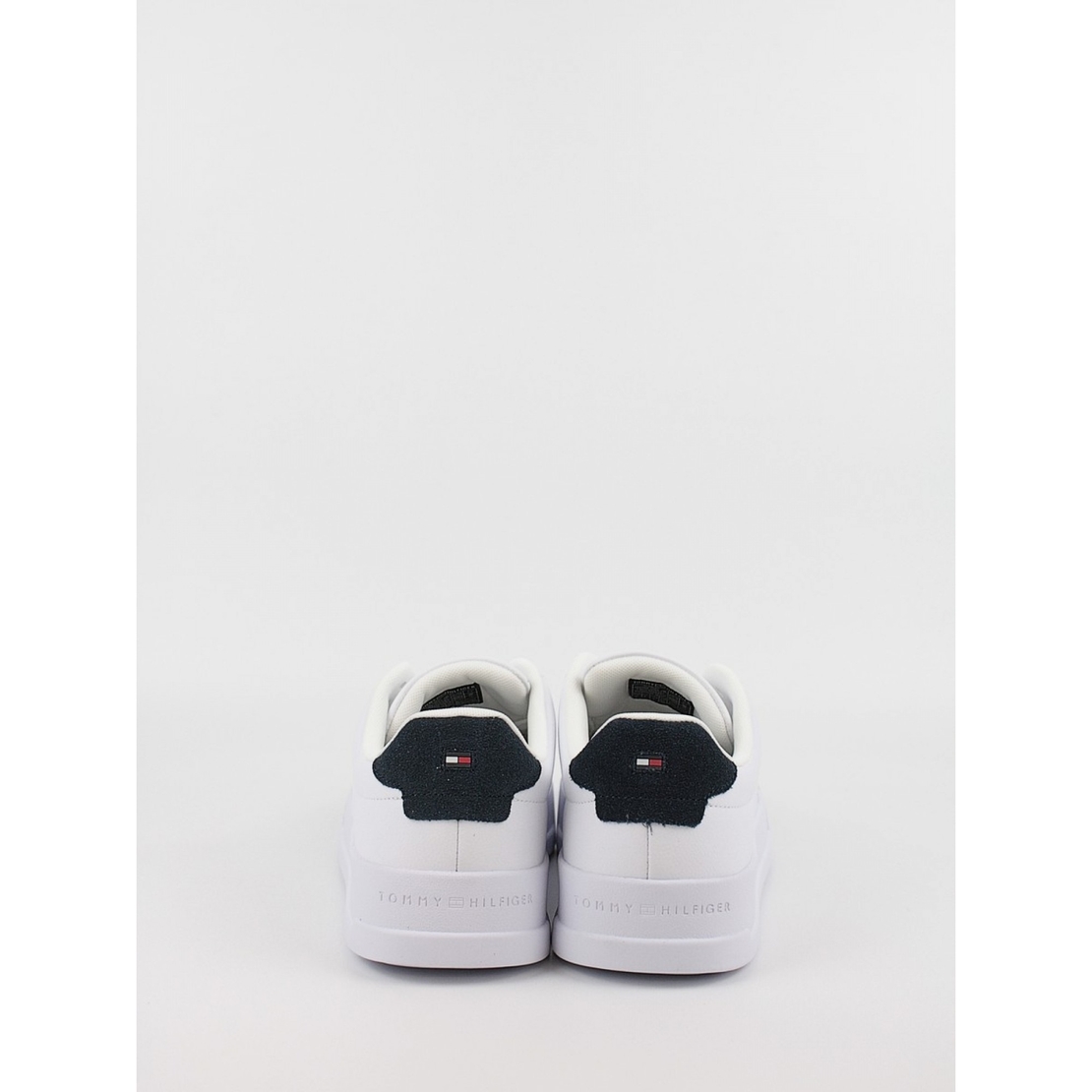 Tommy Hilfiger -  Men Sneaker Tommy Hilfiger Th Court Leather Grain Ess