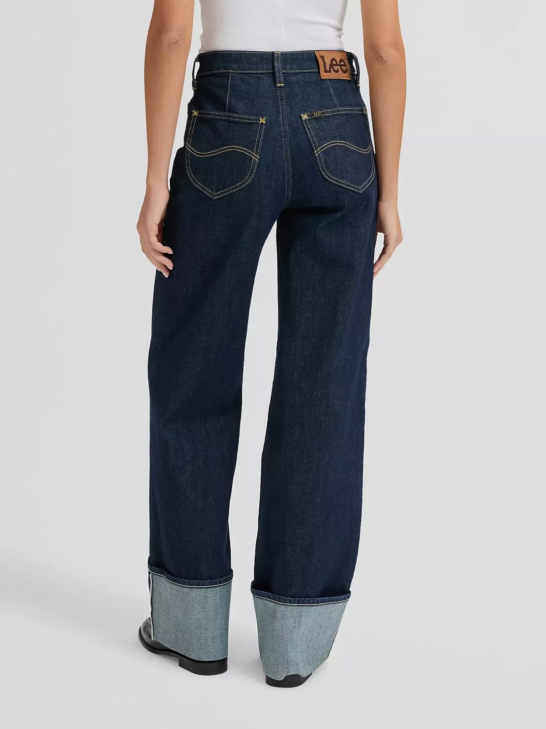 מכנס ג'ינס נשים -LEE JEANS Stella Wide Leg Selvedge Denim Jean
