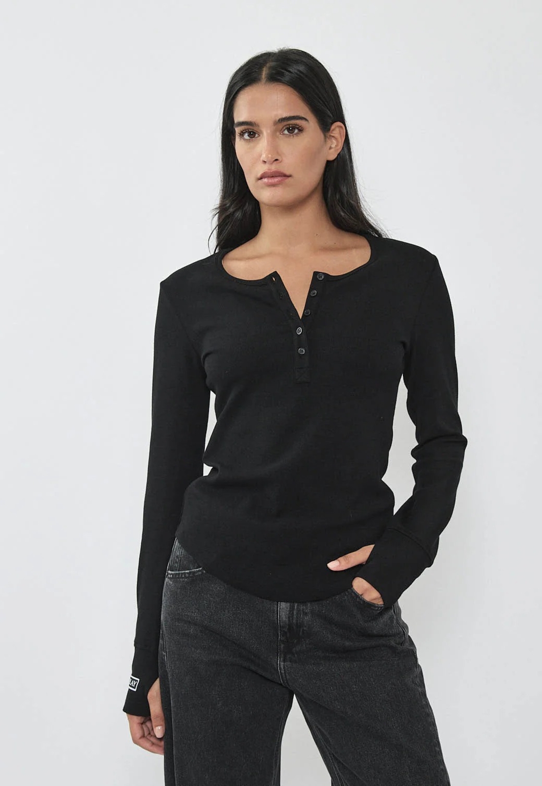 REPLAY - חולצת ריב ארוכה בצבע שחור