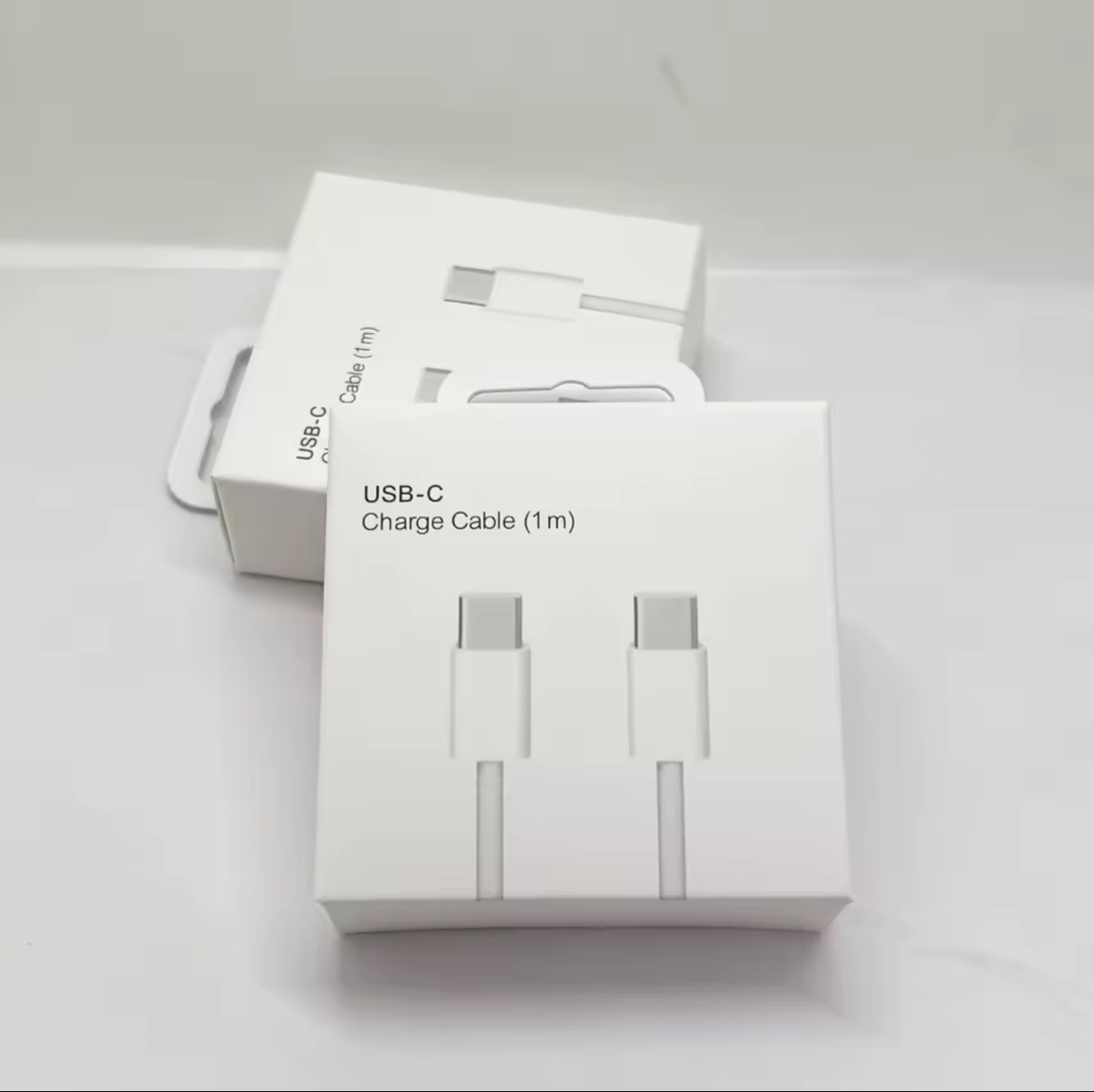 כבל טעינה USB-C תואם מקורי לאייפון 15 ומעלה – אורך 2 מטר