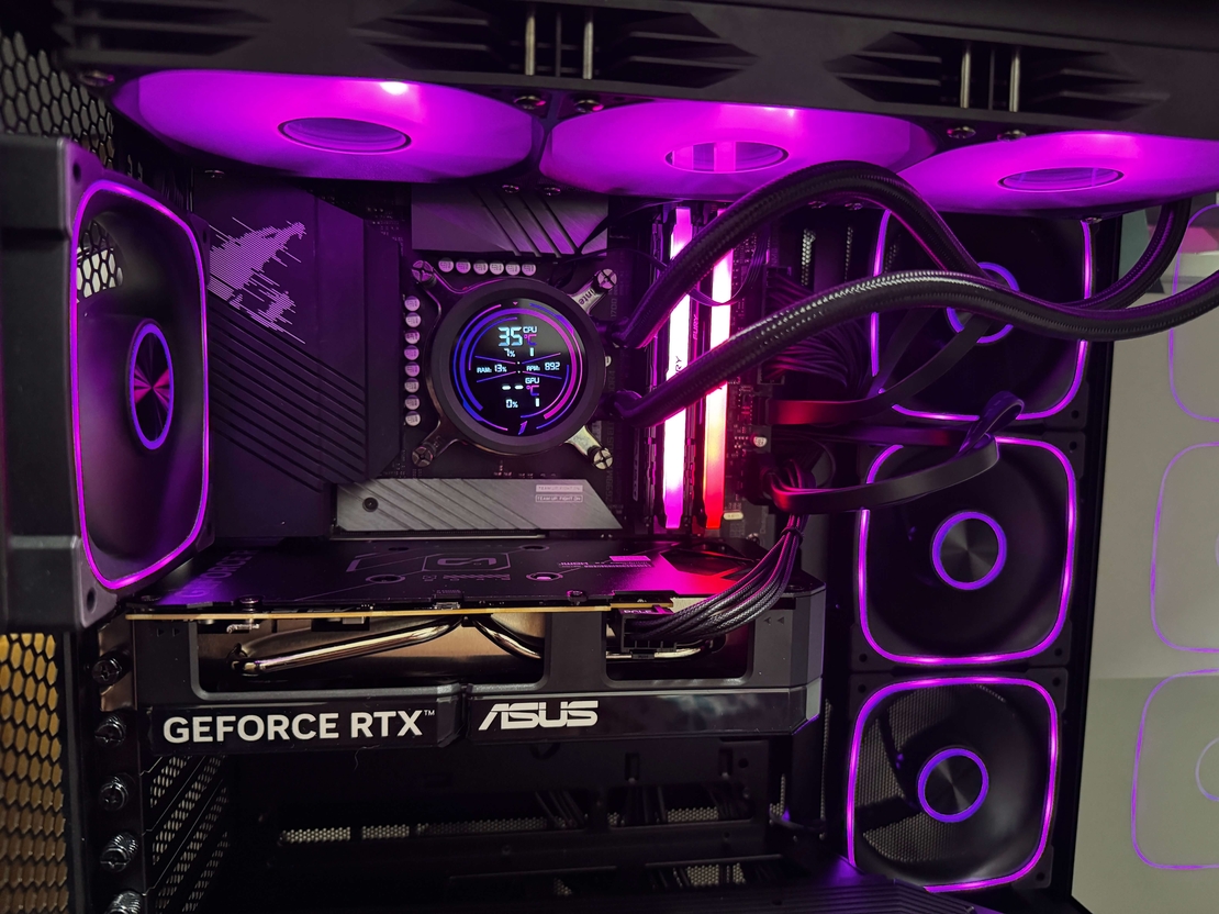 מחשב גיימינג וגרפיקה עוצמתי – i9 + ‎64GB RAM + RTX 5060