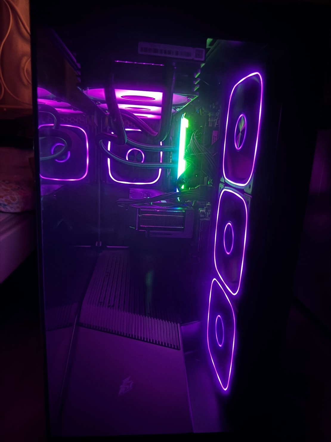 מחשב גיימינג וגרפיקה עוצמתי – i9 + ‎64GB RAM + RTX 5060