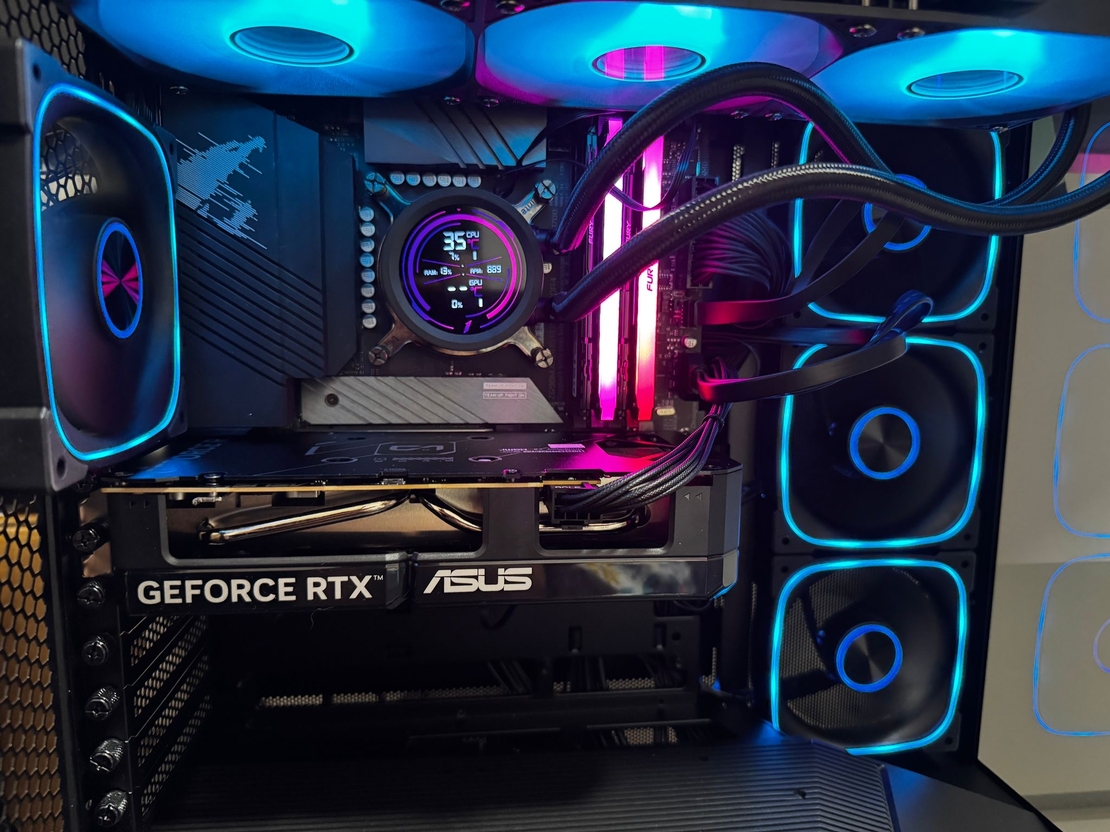 מחשב גיימינג וגרפיקה עוצמתי – i9 + ‎64GB RAM + RTX 5060