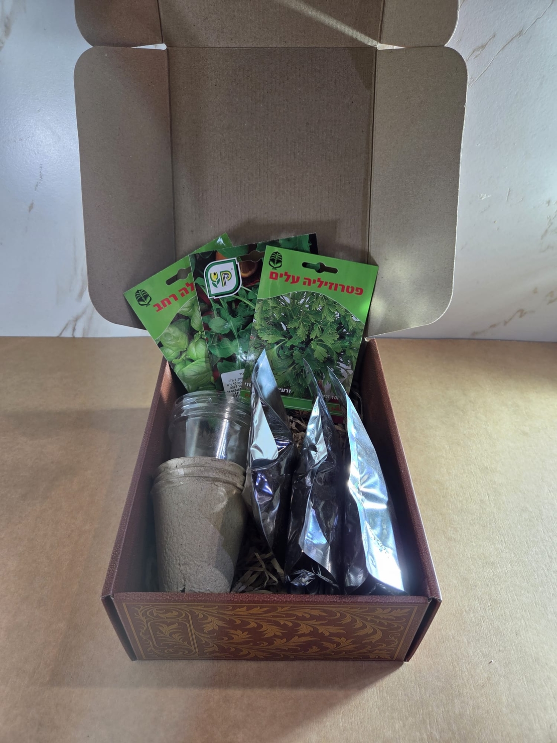 מארז לזריעה לט