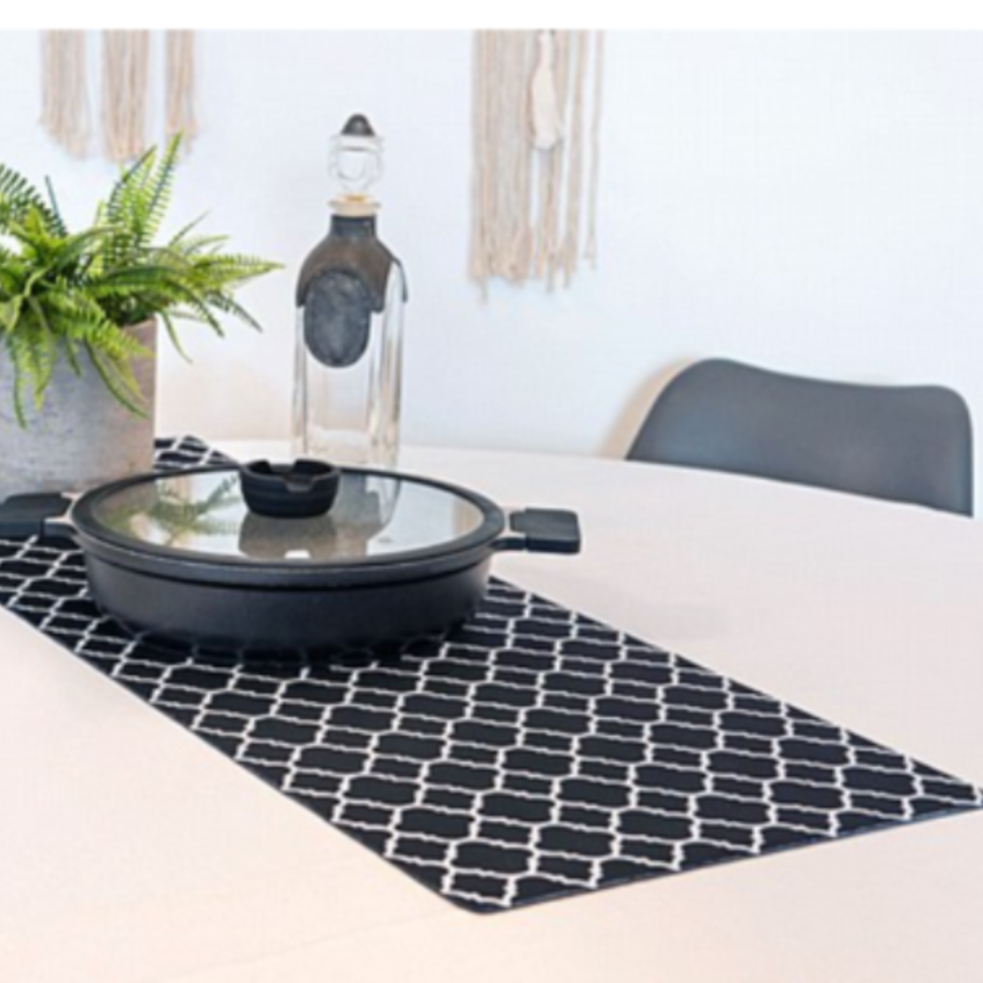 ראנר דקורטיבי לשולחן- מבודד חום