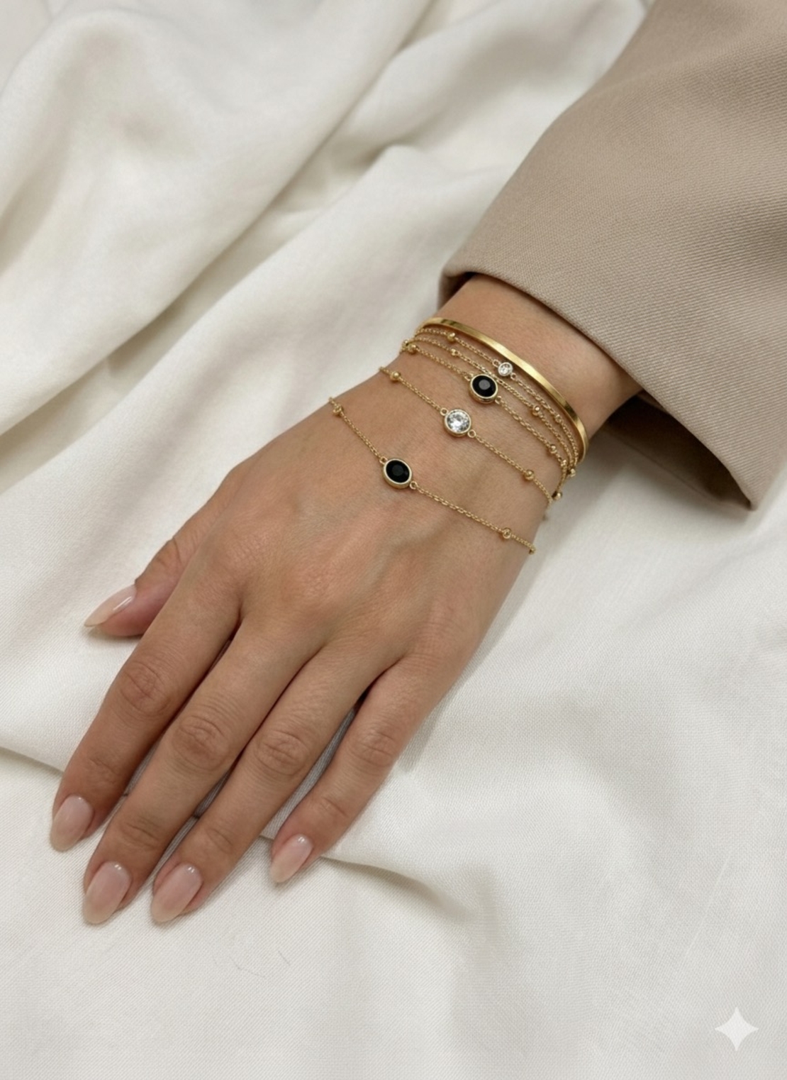 צמיד אלישיה לבן