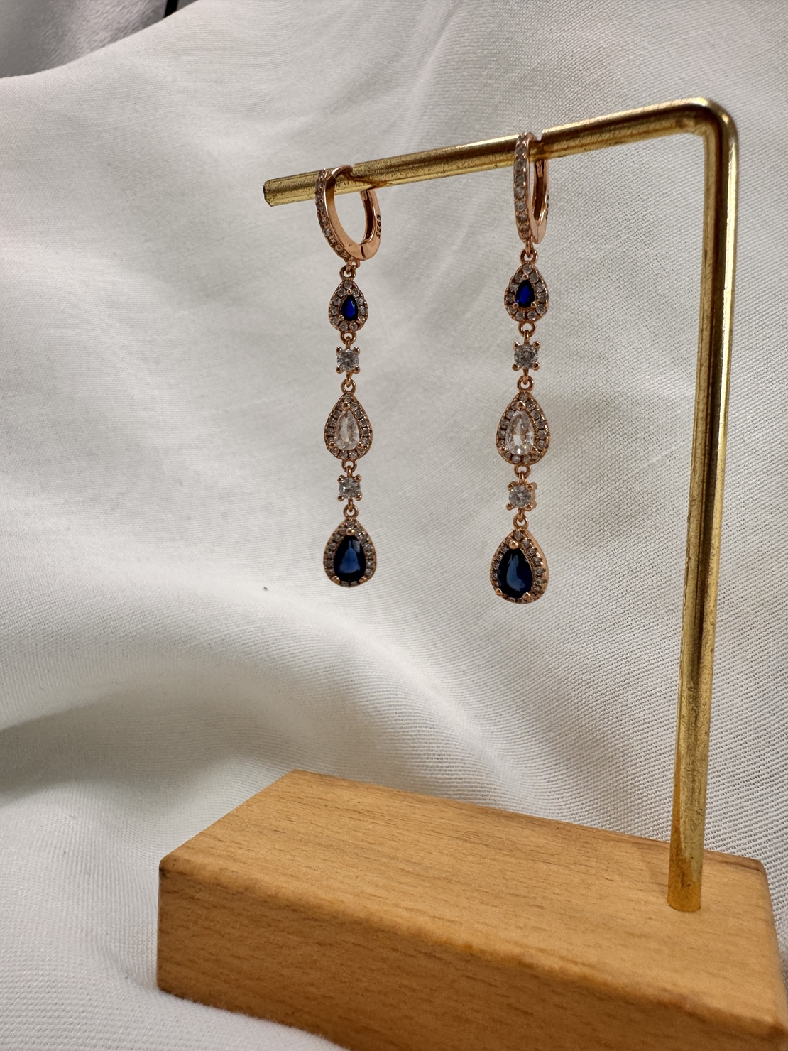 עגילי קמילה